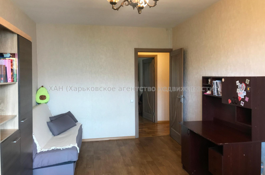 Продам квартиру, Академика Павлова ул. , 3 кім., 65 м², косметический ремонт 