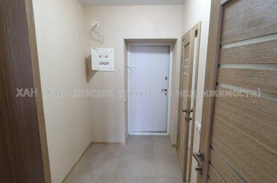 Продам квартиру, Барабашова академика ул. , 1  ком., 37 м², капитальный ремонт 