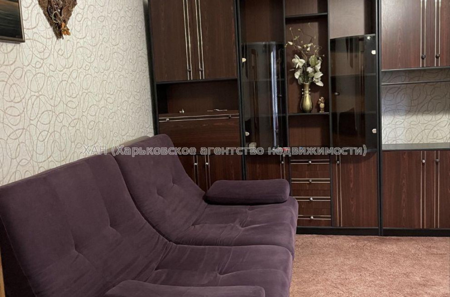 Продам квартиру, Ньютона ул. , 1  ком., 28 м², косметический ремонт 