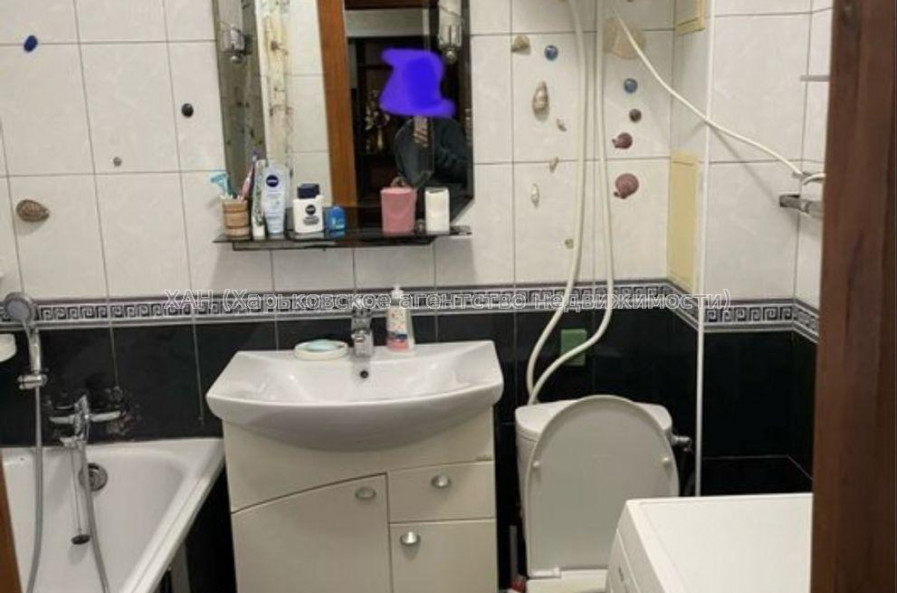 Продам квартиру, Ньютона ул. , 1  ком., 28 м², косметический ремонт 