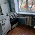 Продам квартиру, Деревянко ул. , 3  ком., 64 м², советский ремонт 