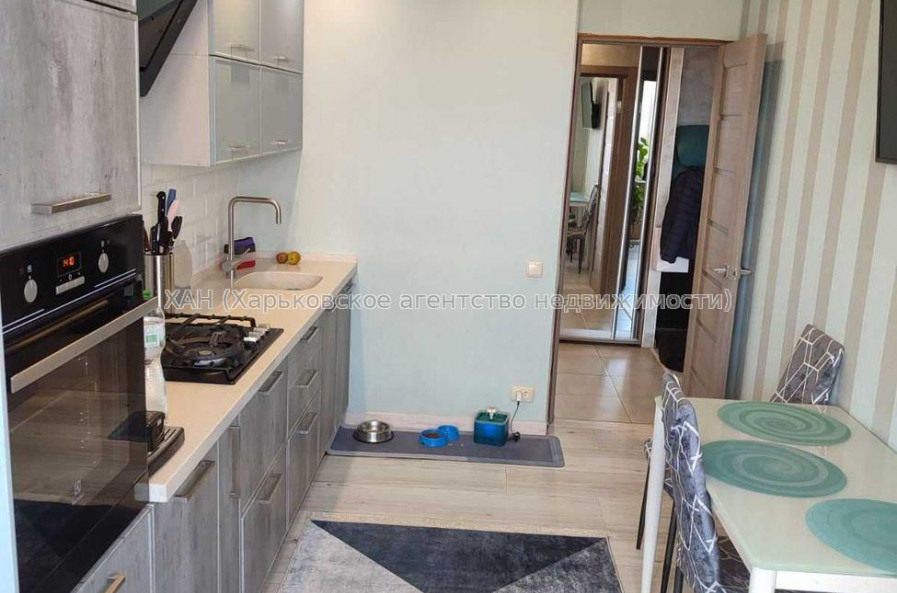 Продам квартиру, Жуковского просп. , 3  ком., 73 м², авторский дизайн 