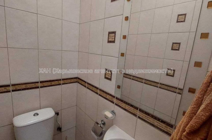 Продам квартиру, Куликовский спуск , 4  ком., 112.70 м², капитальный ремонт 