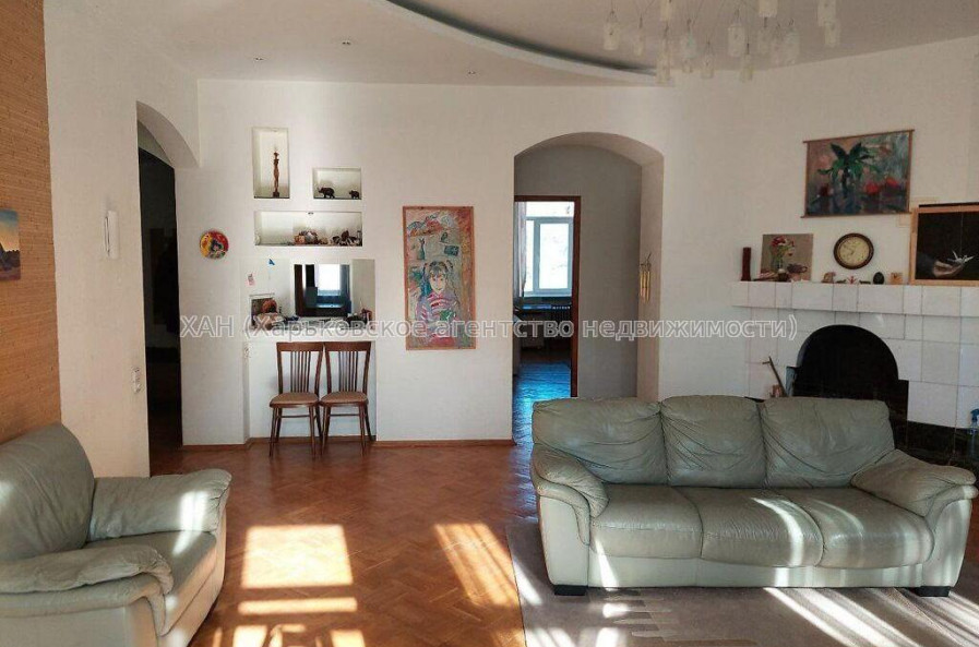 Продам квартиру, Куликовский спуск , 4 кім., 112.70 м², капитальный ремонт 