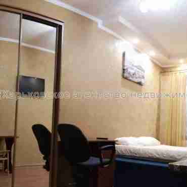 Здам квартиру, Науки просп. , 1 кім., 32 м², евроремонт 