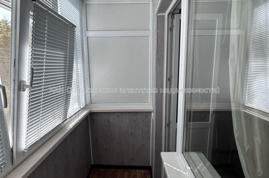 Продам квартиру, Бучмы ул. , 2 кім., 46.50 м², частичный ремонт 