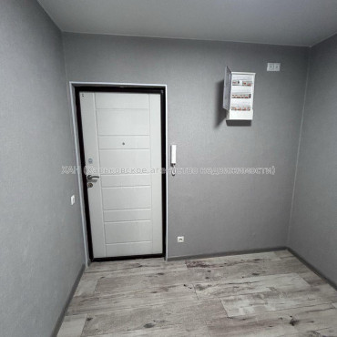 Продам квартиру, Бучмы ул. , 2 кім., 46.50 м², частичный ремонт 
