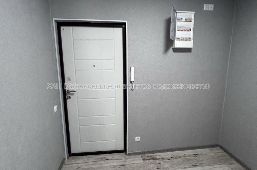 Продам квартиру, Бучмы ул. , 2 кім., 46.50 м², частичный ремонт 
