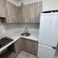 Продам квартиру, Бучмы ул. , 2 кім., 46.50 м², частичный ремонт 