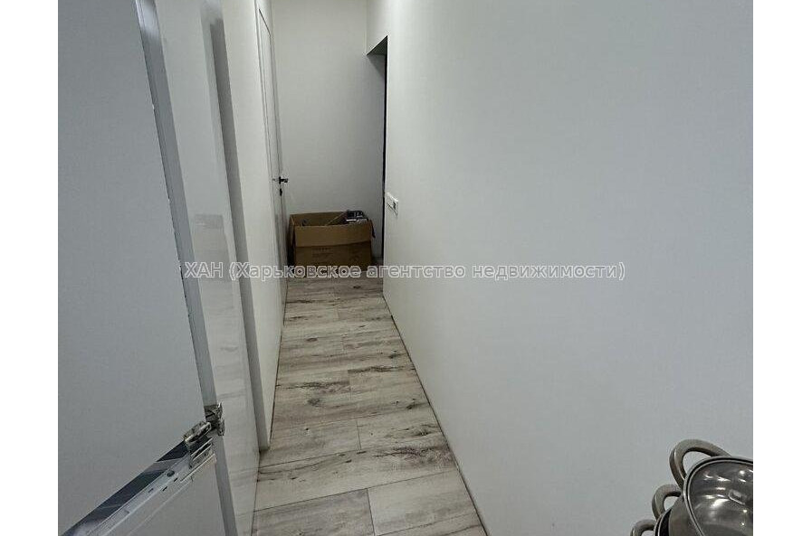 Продам квартиру, Бучмы ул. , 2 кім., 46.50 м², частичный ремонт 
