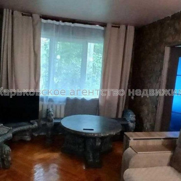 Продам квартиру, Героев Харькова просп. , 2 кім., 44 м², авторский дизайн 