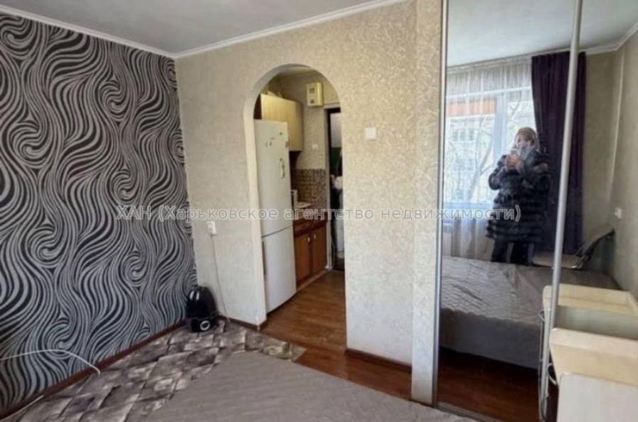 Продам квартиру, Стадионный проезд , 1  ком., 14.60 м², капитальный ремонт 