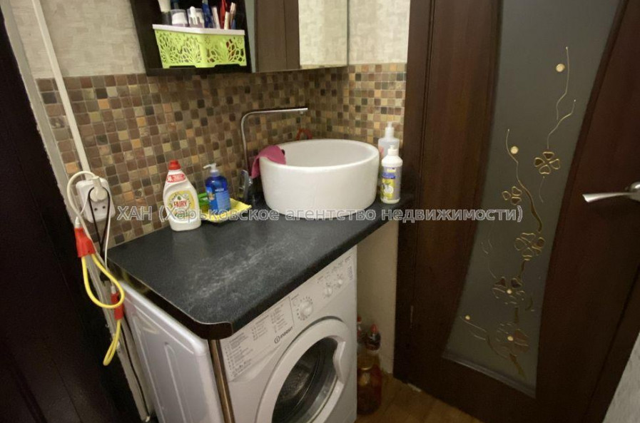 Продам квартиру, Стадионный проезд , 1  ком., 14.60 м², капитальный ремонт 