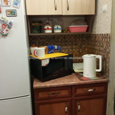 Продам квартиру, Стадионный проезд , 1  ком., 14.60 м², капитальный ремонт 