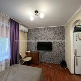Продам квартиру, Стадионный проезд , 1  ком., 14.60 м², советский ремонт