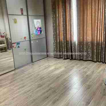 Здам квартиру, Чичибабина Бориса ул. , 3 кім., 57 м², капитальный ремонт 