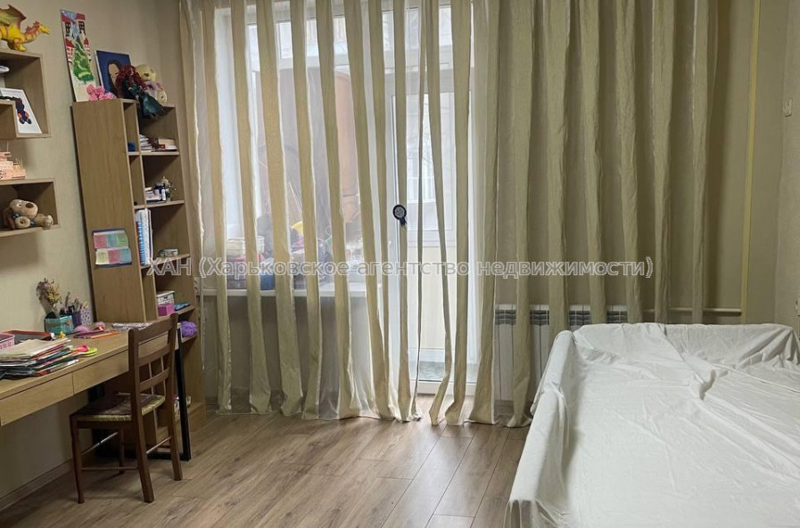 Здам квартиру, Чичибабина Бориса ул. , 3 кім., 57 м², капитальный ремонт 