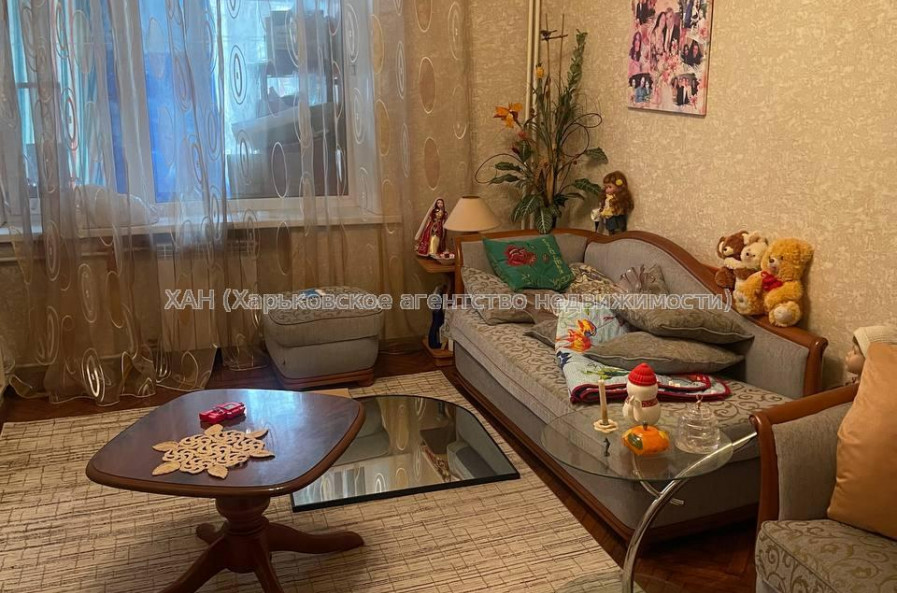 Здам квартиру, Чичибабина Бориса ул. , 3 кім., 57 м², капитальный ремонт 