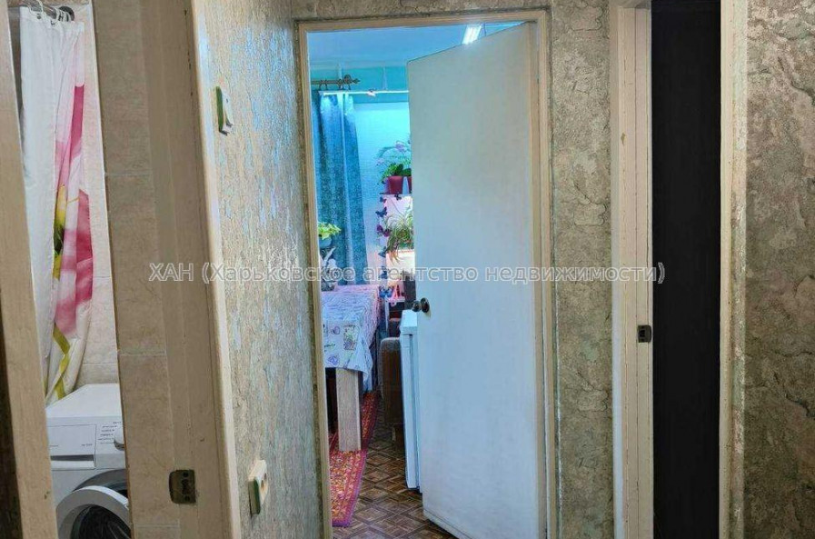 Продам квартиру, Глобинская ул. , 1  ком., 38.60 м², советский ремонт 