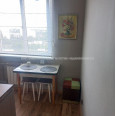 Продам квартиру, Амосова ул. , 4  ком., 70 м², капитальный ремонт 