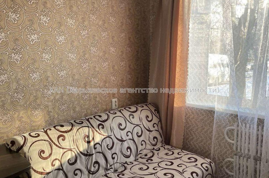 Продам квартиру, Светлая ул. , 1  ком., 10 м², косметический ремонт 