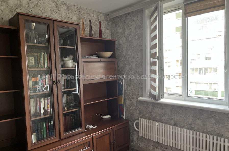 Продам квартиру, Юбилейный просп. , 61А , 3  ком., 67 м², капитальный ремонт 