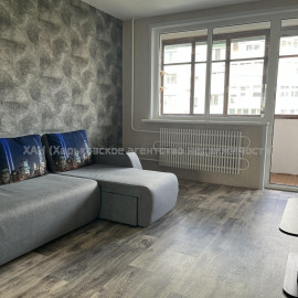 Продам квартиру, Юбилейный просп. , 61А , 3  ком., 67 м², капитальный ремонт