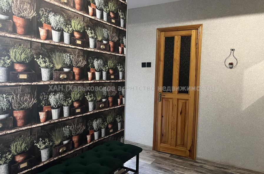 Продам квартиру, Юбилейный просп. , 61А , 3  ком., 67 м², капитальный ремонт 