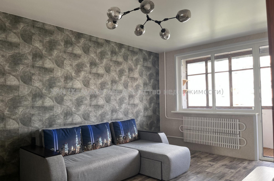 Продам квартиру, Юбилейный просп. , 61А , 3  ком., 67 м², капитальный ремонт 