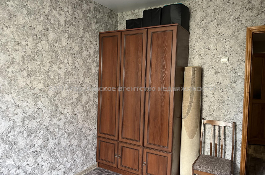 Продам квартиру, Юбилейный просп. , 61А , 3  ком., 67 м², капитальный ремонт 