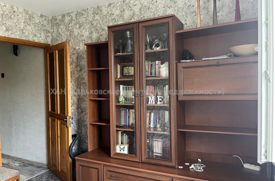 Продам квартиру, Юбилейный просп. , 61А , 3  ком., 67 м², капитальный ремонт 