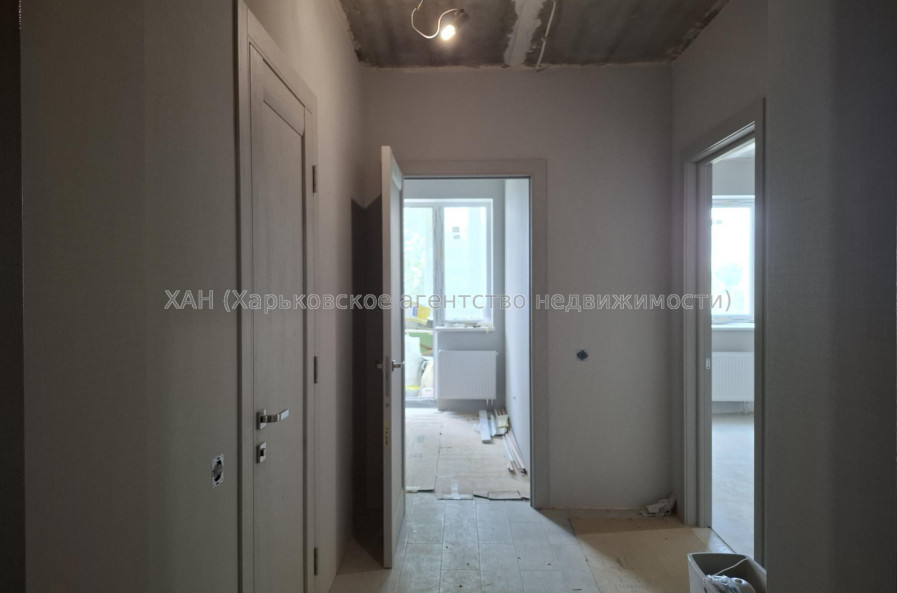 Продам квартиру, Домостроительная ул. , 11 , 1 кім., 36.70 м², частичный ремонт 