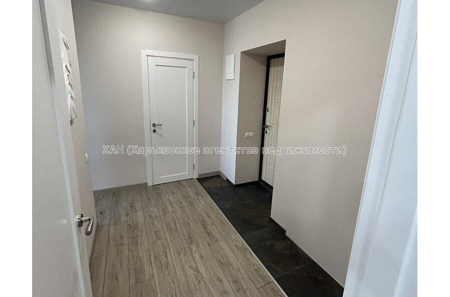 Продам квартиру, Драгоманова ул. , 2  ком., 48 м², евроремонт 