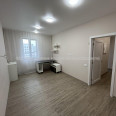 Продам квартиру, Драгоманова ул. , 2  ком., 48 м², евроремонт 