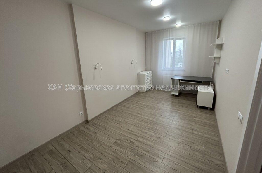 Продам квартиру, Драгоманова ул. , 2  ком., 48 м², евроремонт 