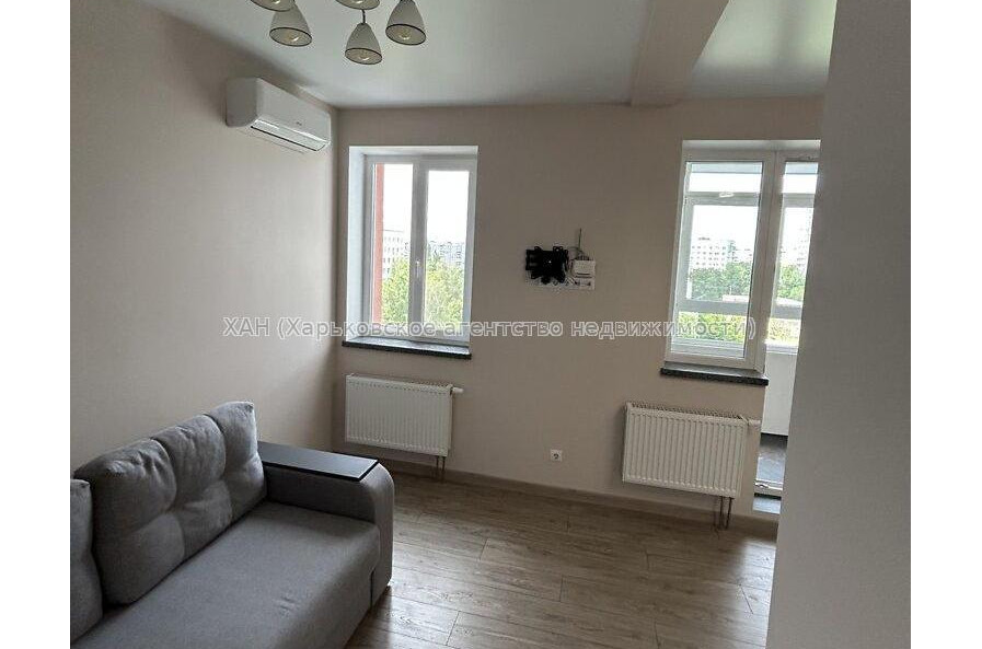 Продам квартиру, Драгоманова ул. , 2  ком., 48 м², евроремонт 