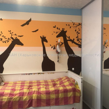 Продам квартиру, Дача 55 ул. , 3 кім., 68 м², евроремонт 