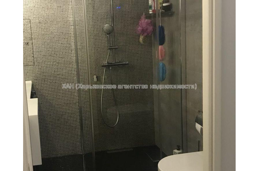 Продам квартиру, Дача 55 ул. , 3  ком., 68 м², евроремонт 