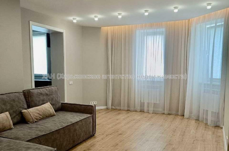Продам квартиру, Профессорская ул. , 3 кім., 80 м², авторский дизайн 