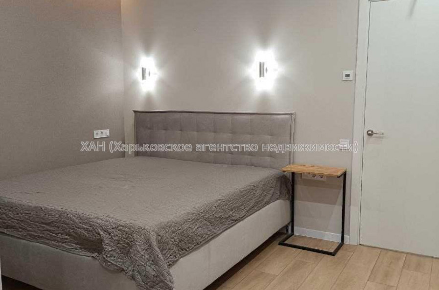 Продам квартиру, Профессорская ул. , 3 кім., 80 м², авторский дизайн 