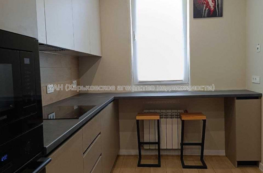 Продам квартиру, Профессорская ул. , 3 кім., 80 м², авторский дизайн 