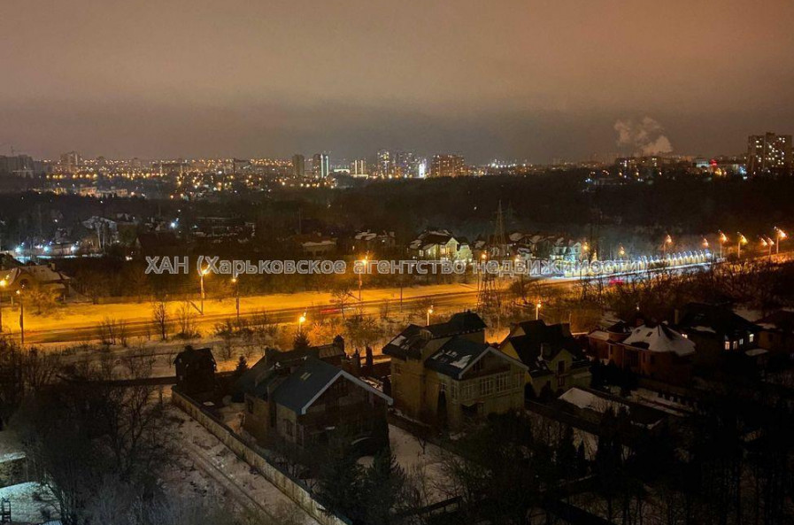 Продам квартиру, Профессорская ул. , 3 кім., 80 м², авторский дизайн 