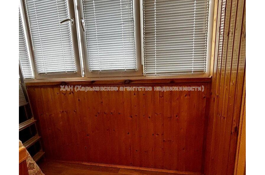 Продам квартиру, Гвардейцев Широнинцев ул. , 1 кім., 39.10 м², капитальный ремонт 
