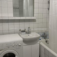 Продам квартиру, Болградская ул. , 1  ком., 38 м², капитальный ремонт 