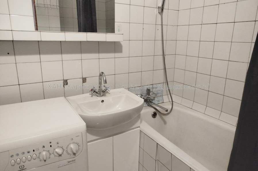 Продам квартиру, Болградская ул. , 1  ком., 38 м², капитальный ремонт 