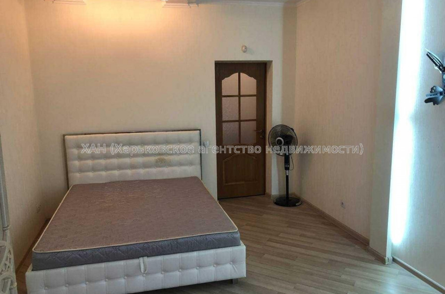 Продам квартиру, Благовещенская ул. , 3  ком., 70 м², косметический ремонт 