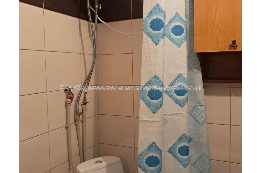 Продам квартиру, Павла Тычины ул. , 1  ком., 34 м², советский ремонт 