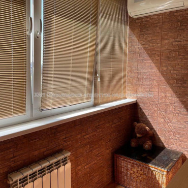 Продам квартиру, Владислава Зубенко ул. , 1  ком., 35.10 м², капитальный ремонт 