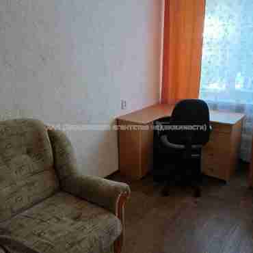 Продам квартиру, Аскольдовская ул. , 1  ком., 31 м², советский ремонт 