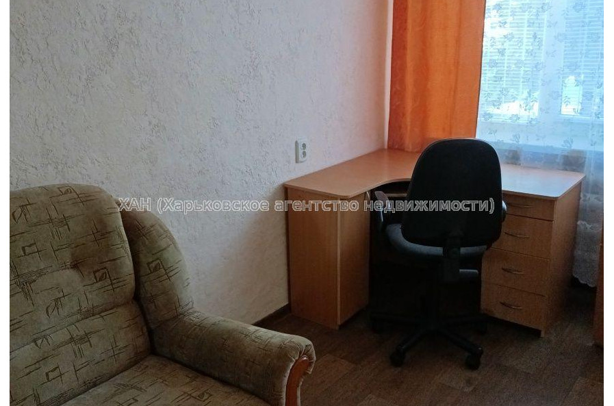 Продам квартиру, Аскольдовская ул. , 1  ком., 31 м², советский ремонт 